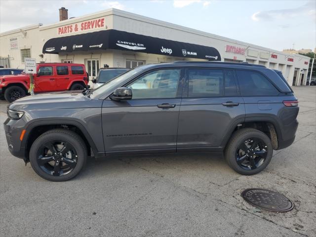 new 2025 Jeep Grand Cherokee car, priced at $41,436