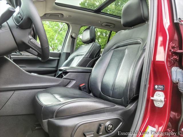 used 2023 Jeep Grand Cherokee car, priced at $33,972