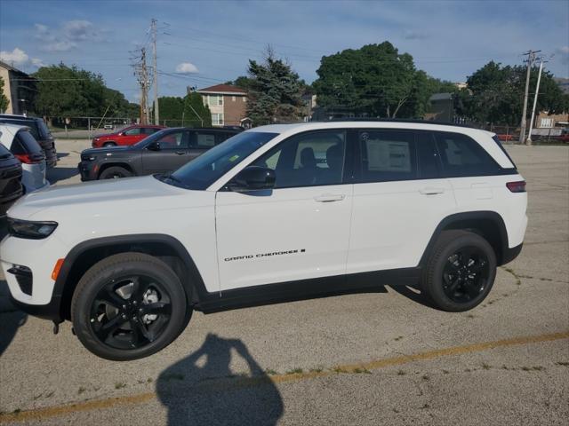 new 2025 Jeep Grand Cherokee car, priced at $44,105