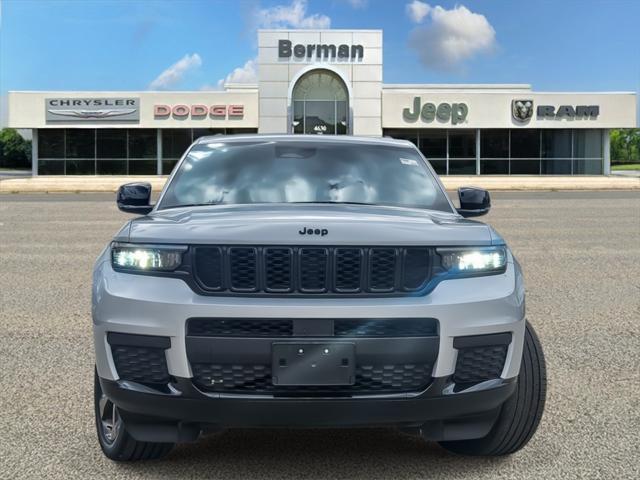 used 2022 Jeep Grand Cherokee L car, priced at $32,333