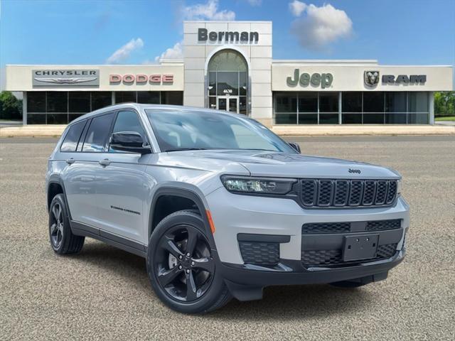 used 2022 Jeep Grand Cherokee L car, priced at $33,568