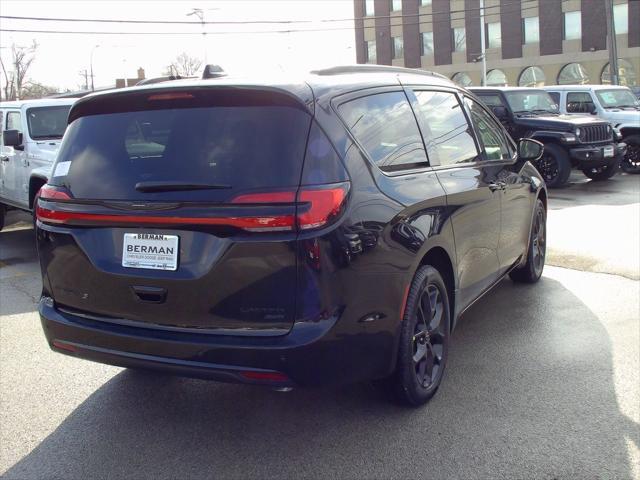 new 2025 Chrysler Pacifica car, priced at $48,152