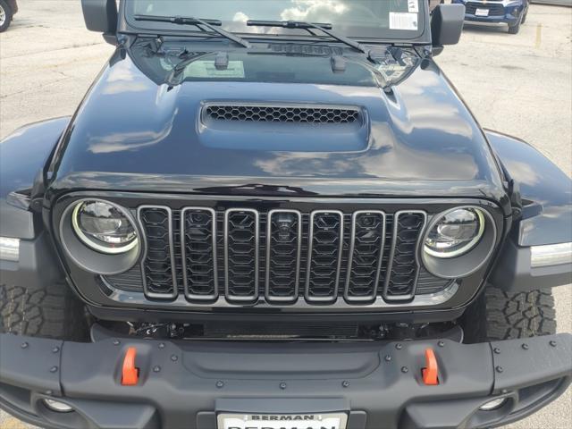 new 2025 Jeep Gladiator car, priced at $50,767