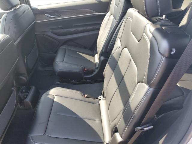 new 2025 Jeep Grand Cherokee L car, priced at $43,646