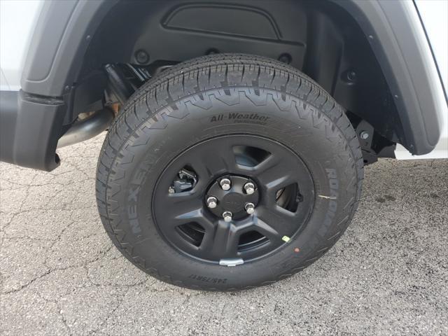 new 2025 Jeep Wrangler car, priced at $37,467