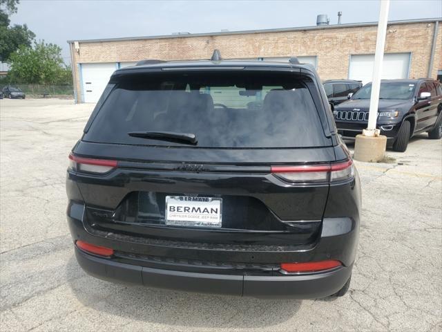 new 2025 Jeep Grand Cherokee car, priced at $45,956