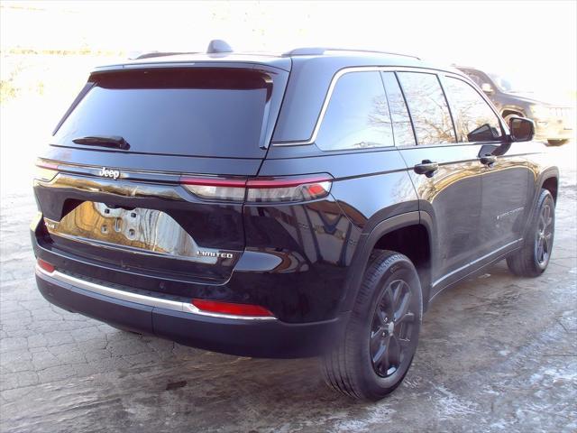 used 2022 Jeep Grand Cherokee car, priced at $33,470