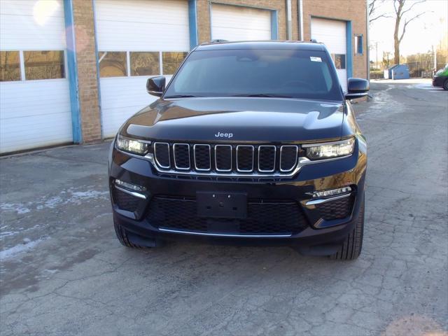 used 2022 Jeep Grand Cherokee car, priced at $33,470