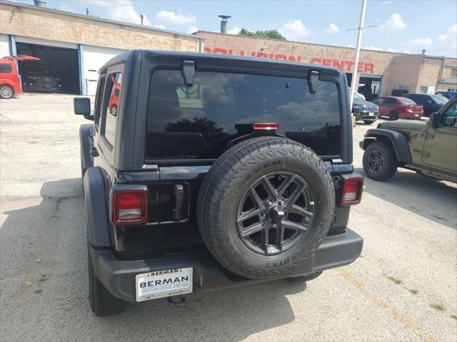 new 2025 Jeep Wrangler car, priced at $42,837