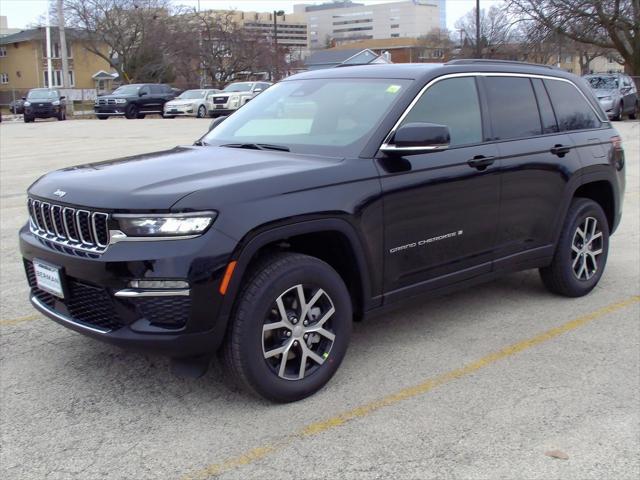 new 2025 Jeep Grand Cherokee car, priced at $42,329