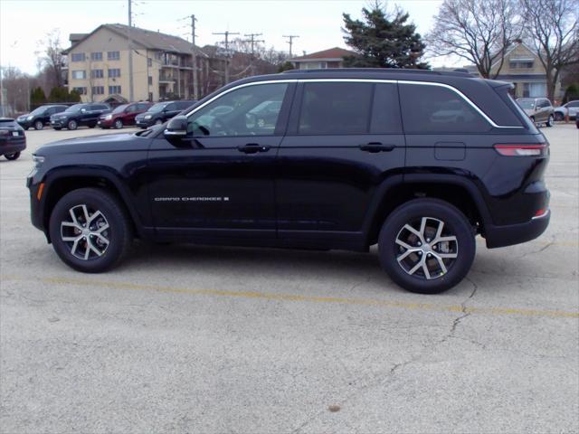 new 2025 Jeep Grand Cherokee car, priced at $42,329