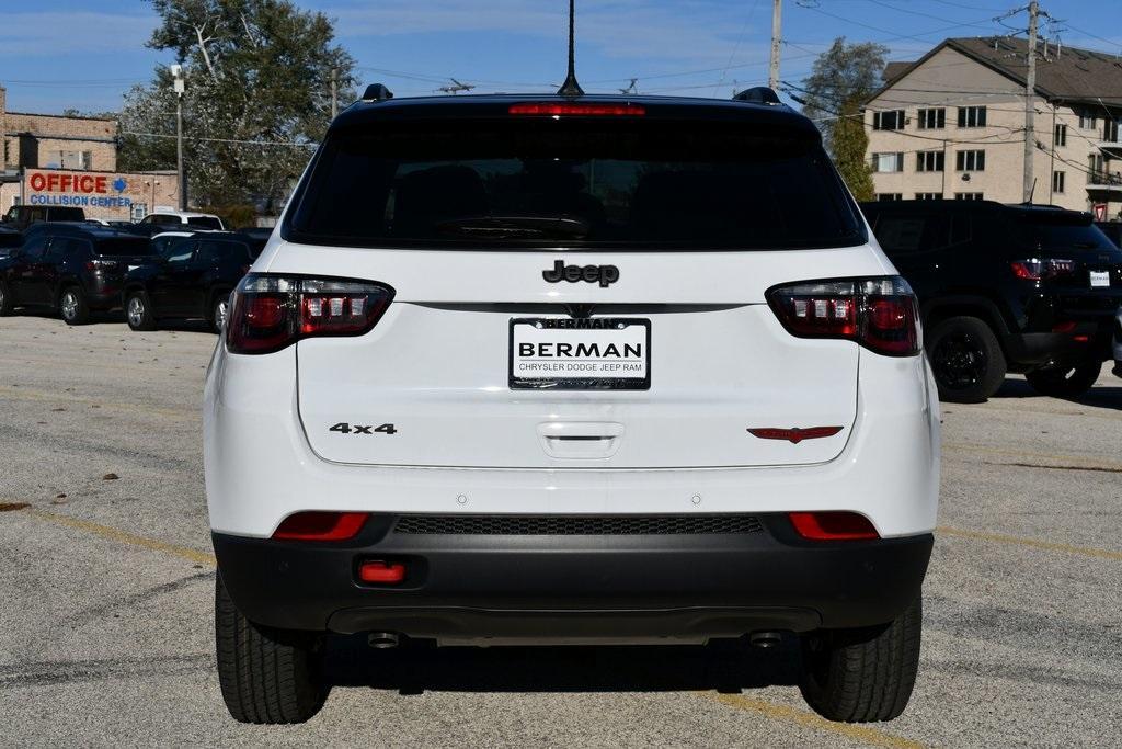 new 2024 Jeep Compass car, priced at $31,171