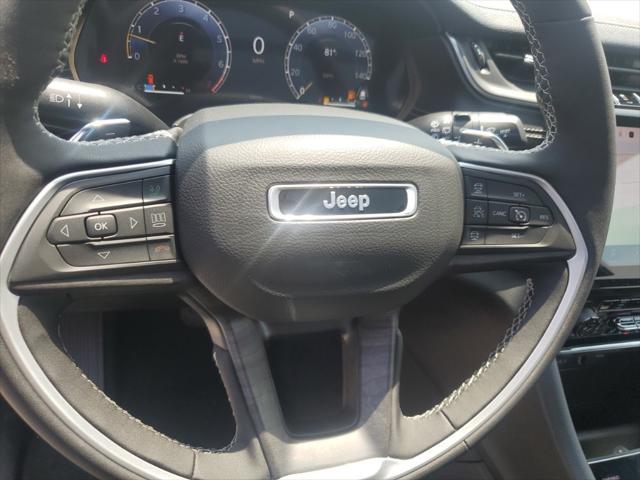 new 2025 Jeep Grand Cherokee car, priced at $46,044