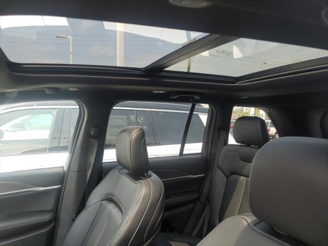 new 2025 Jeep Grand Cherokee car, priced at $46,044