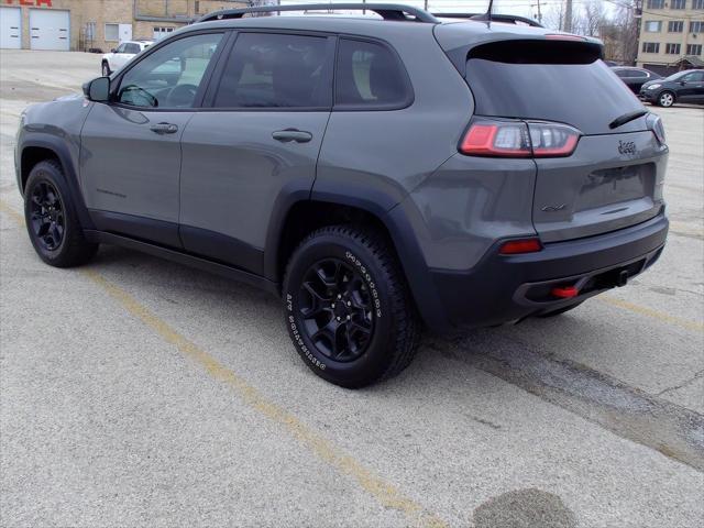 used 2022 Jeep Cherokee car, priced at $24,999