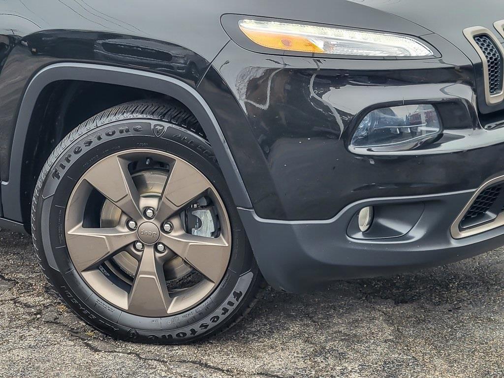 used 2016 Jeep Cherokee car, priced at $9,997