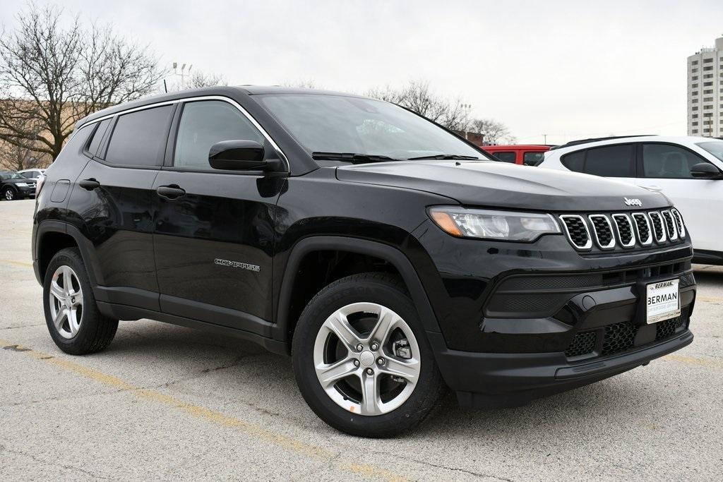 new 2024 Jeep Compass car, priced at $25,000