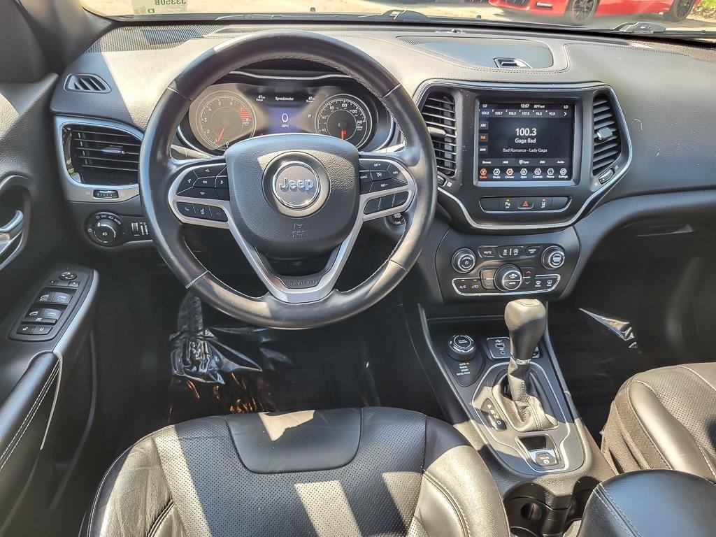 used 2021 Jeep Cherokee car, priced at $20,251