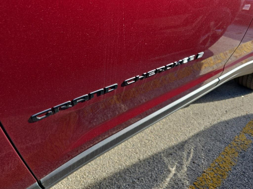 new 2025 Jeep Grand Cherokee car, priced at $45,842