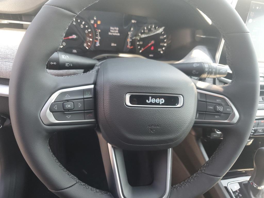 new 2025 Jeep Compass car, priced at $25,684