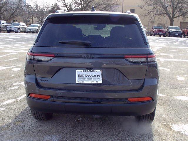 new 2025 Jeep Grand Cherokee car, priced at $39,377