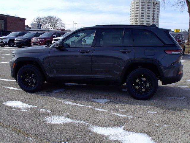 new 2025 Jeep Grand Cherokee car, priced at $39,377