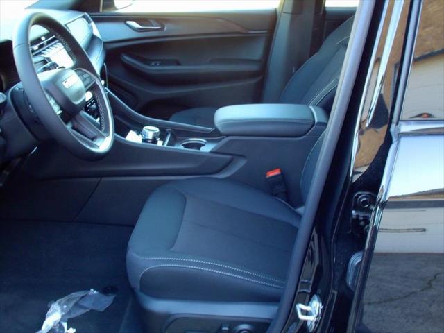 new 2025 Jeep Grand Cherokee L car, priced at $36,533