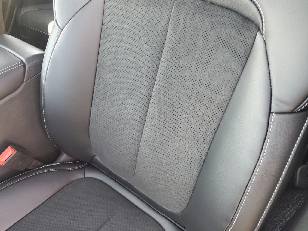 new 2025 Jeep Grand Cherokee L car, priced at $43,247
