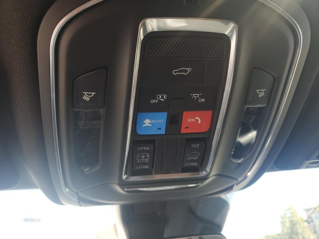 new 2025 Jeep Grand Cherokee L car, priced at $43,247