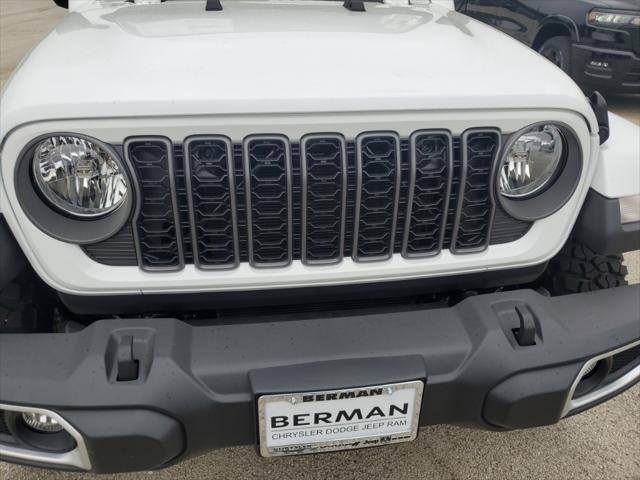 new 2025 Jeep Gladiator car, priced at $42,358