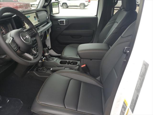 new 2025 Jeep Gladiator car, priced at $42,358
