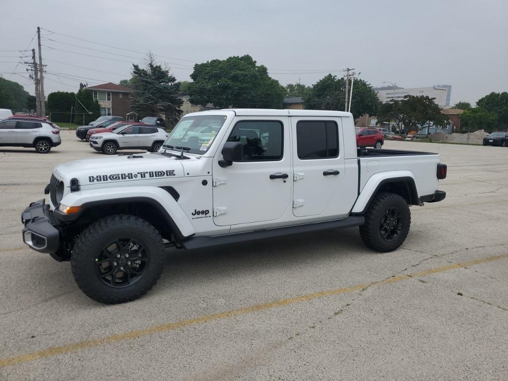 new 2025 Jeep Gladiator car, priced at $42,148