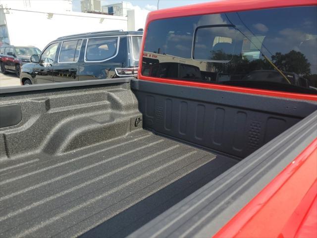 new 2025 Jeep Gladiator car, priced at $42,917