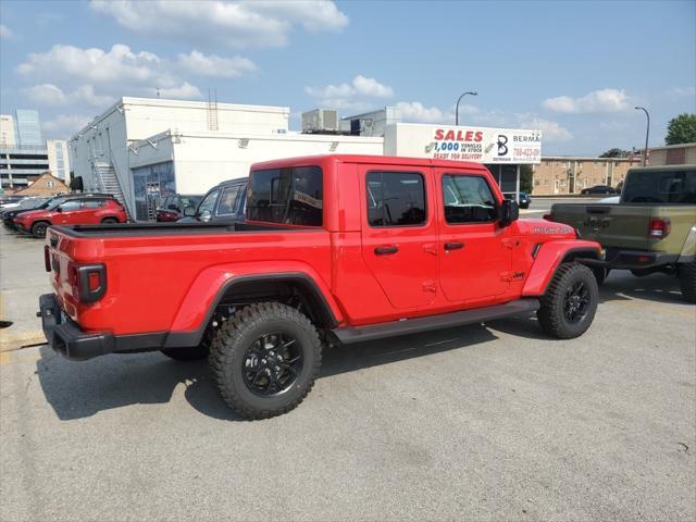 new 2025 Jeep Gladiator car, priced at $42,917