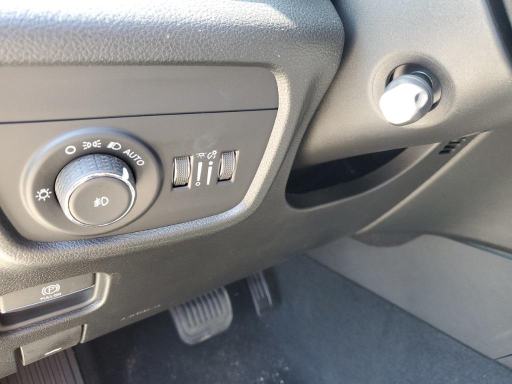 new 2025 Jeep Grand Cherokee car, priced at $56,231