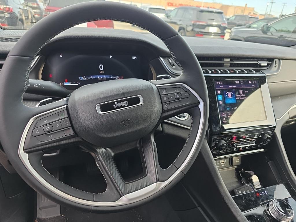 new 2025 Jeep Grand Cherokee car, priced at $44,716