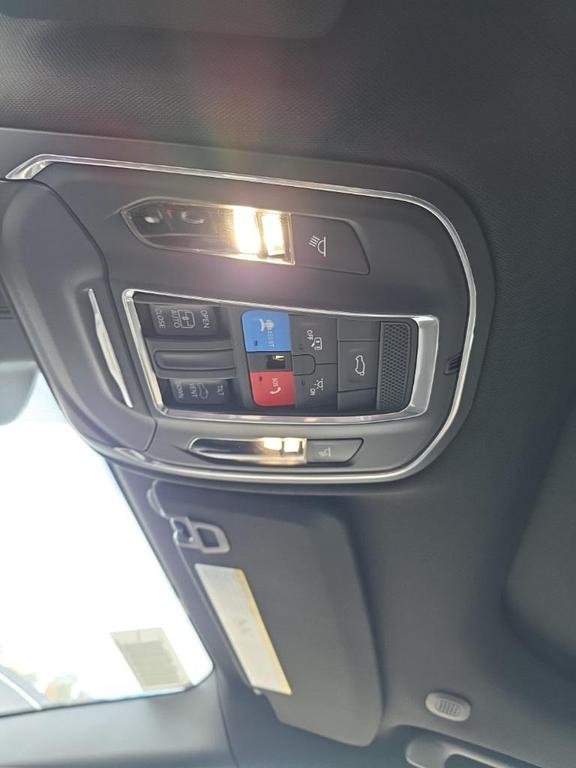 new 2025 Jeep Grand Cherokee car, priced at $44,716