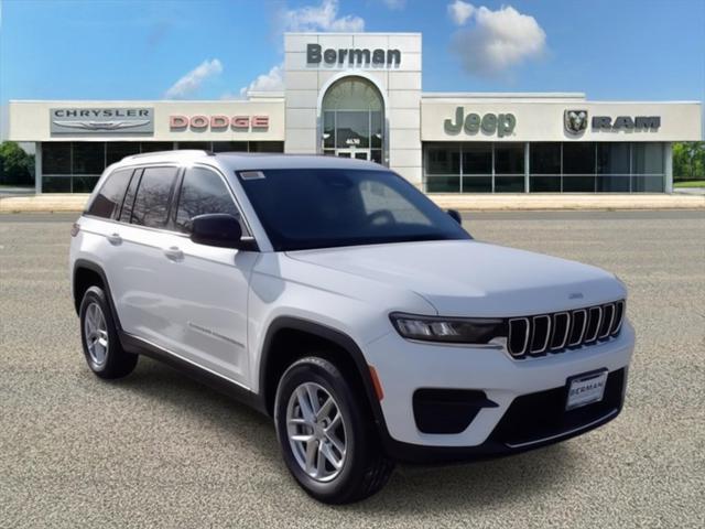 new 2025 Jeep Grand Cherokee car, priced at $34,422