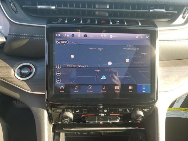new 2025 Jeep Grand Cherokee car, priced at $46,234