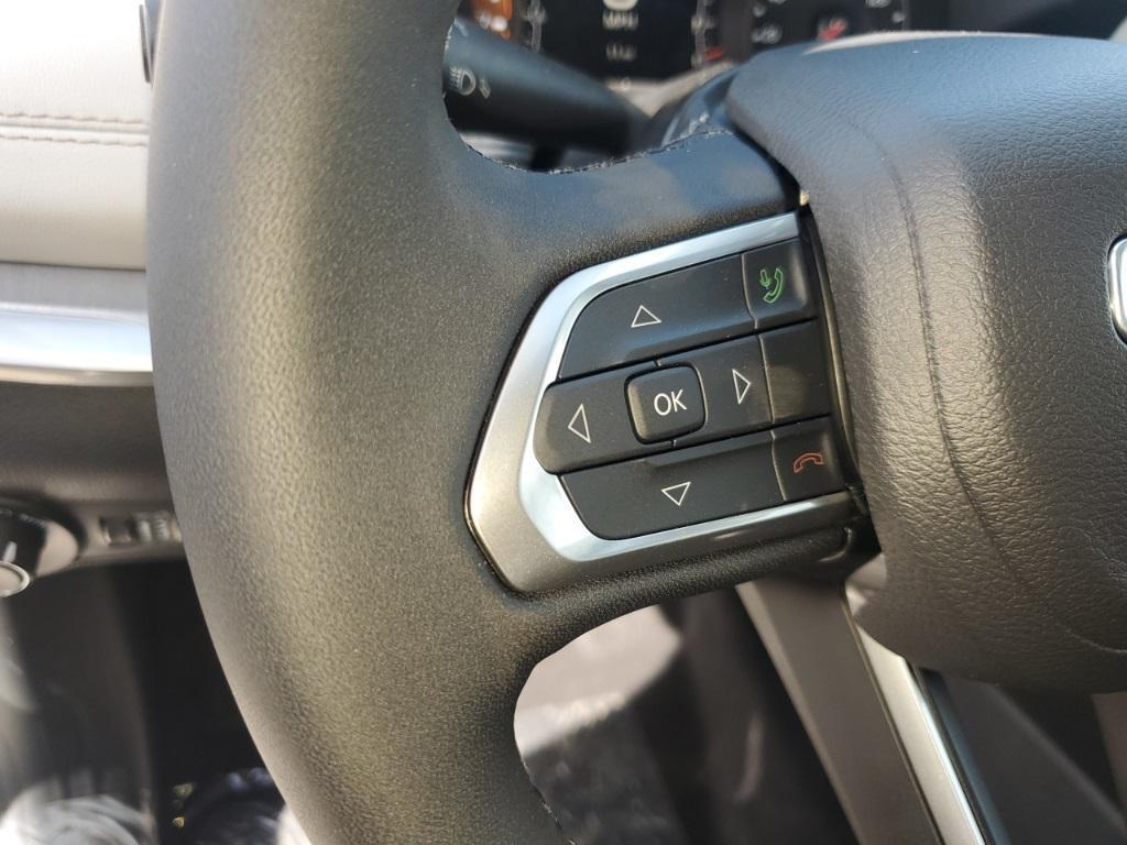new 2025 Jeep Compass car, priced at $28,364