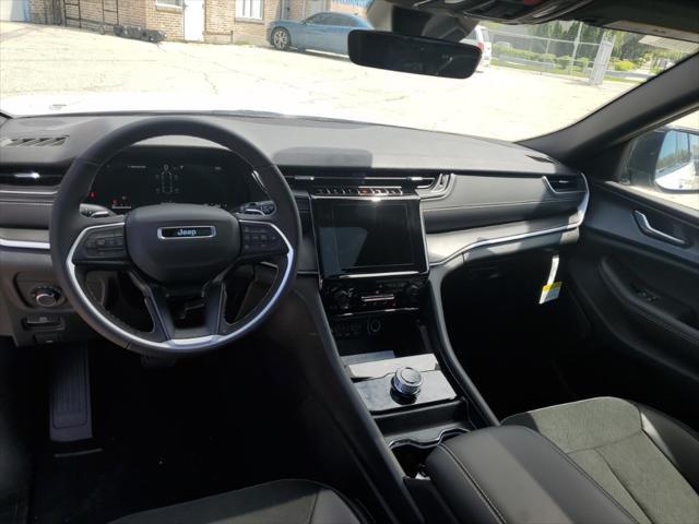 new 2025 Jeep Grand Cherokee L car, priced at $43,346