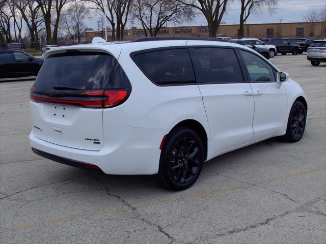 used 2021 Chrysler Pacifica car, priced at $29,920