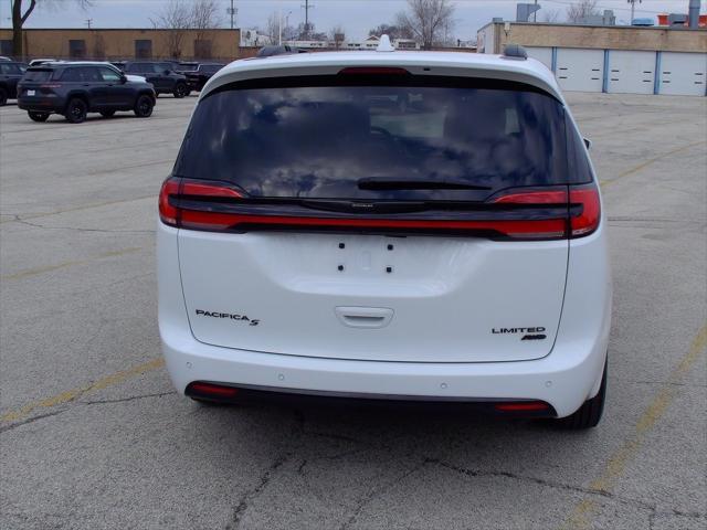 used 2021 Chrysler Pacifica car, priced at $29,920