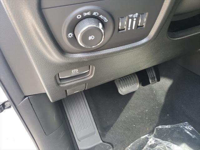 new 2025 Jeep Grand Cherokee L car, priced at $54,808
