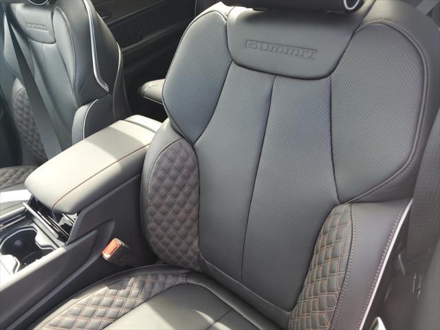 new 2025 Jeep Grand Cherokee L car, priced at $54,808
