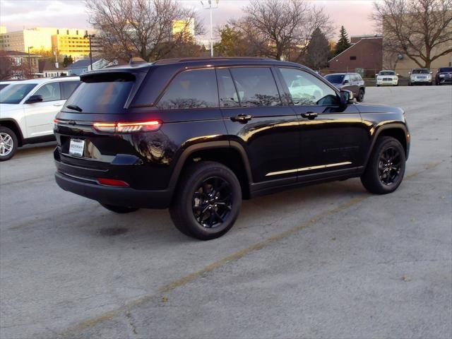 new 2025 Jeep Grand Cherokee car, priced at $40,773