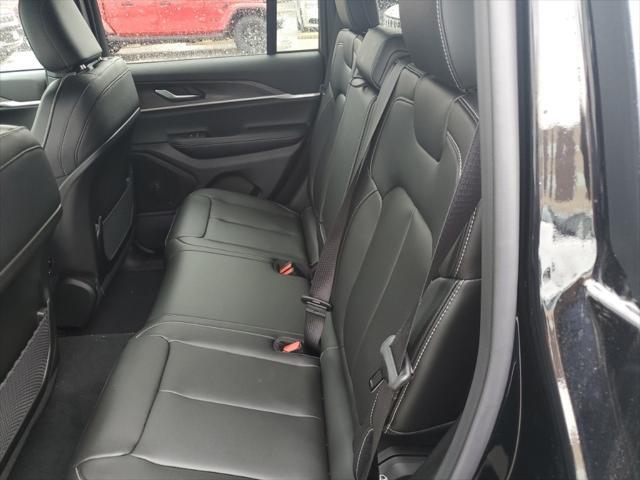 new 2025 Jeep Grand Cherokee car, priced at $41,256