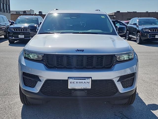 new 2024 Jeep Grand Cherokee car, priced at $38,127