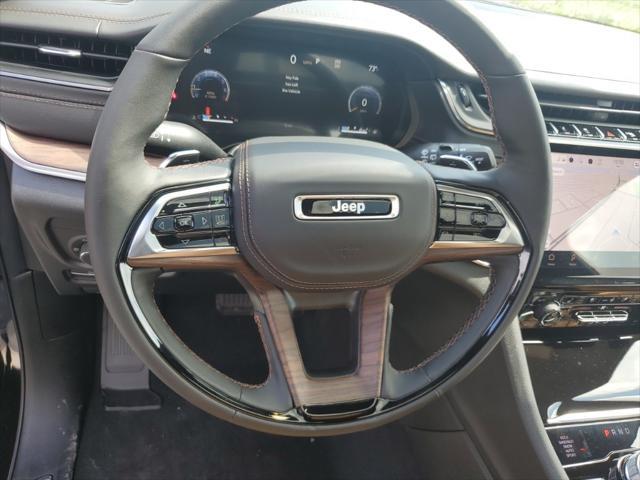 new 2025 Jeep Grand Cherokee car, priced at $53,683
