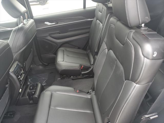 new 2025 Jeep Grand Cherokee L car, priced at $39,856